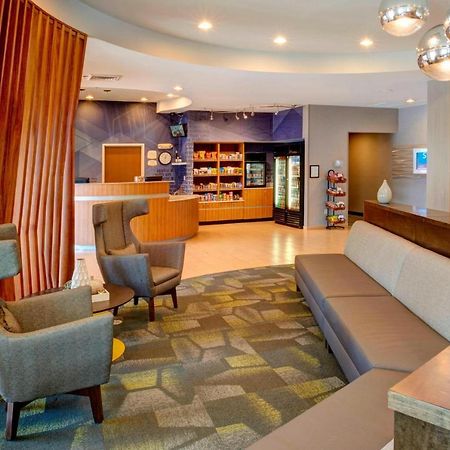Springhill Suites St. Louis Brentwood Exteriér fotografie
