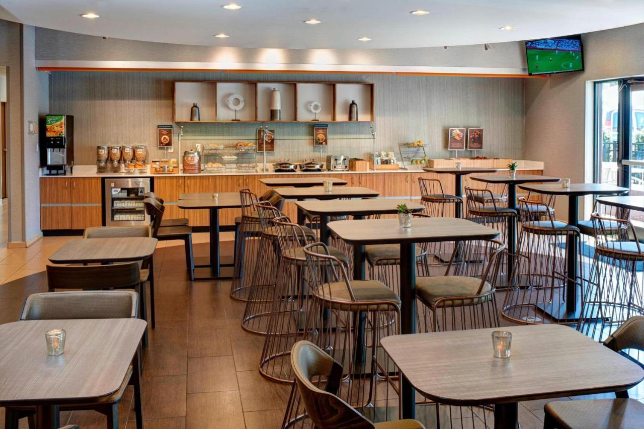 Springhill Suites St. Louis Brentwood Exteriér fotografie