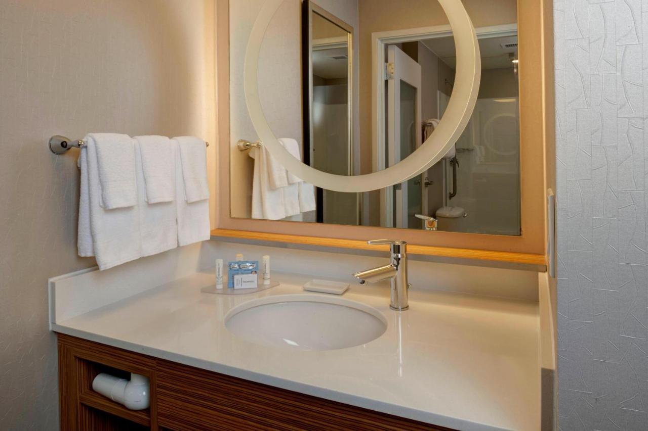 Springhill Suites St. Louis Brentwood Exteriér fotografie