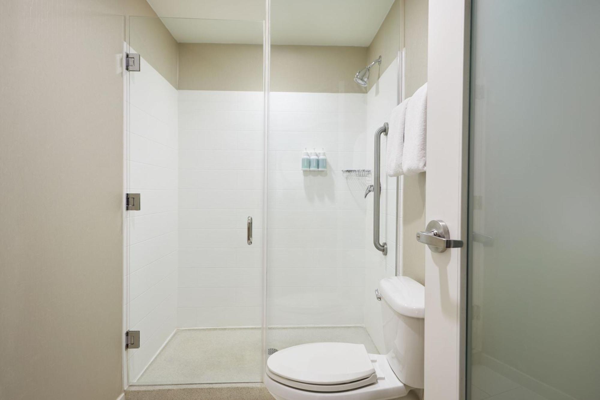 Springhill Suites St. Louis Brentwood Exteriér fotografie