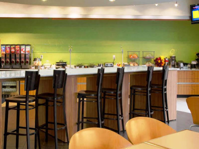Springhill Suites St. Louis Brentwood Exteriér fotografie